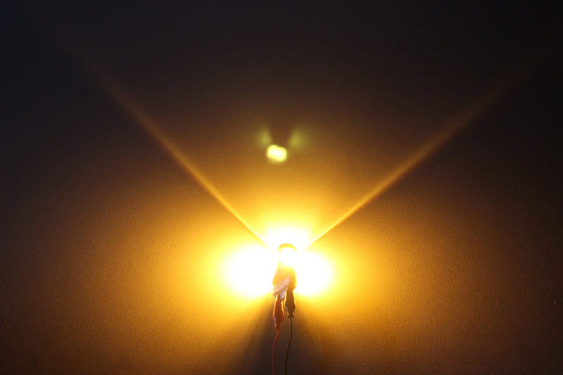 Cargue la imagen en el visor de la galería, 3157 1157 7443 Switchback LED Light Bulbs