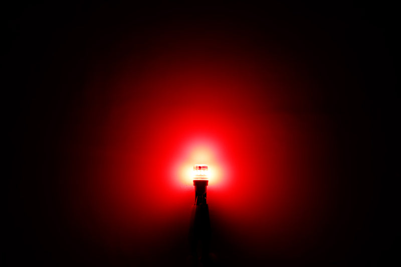Load image into Gallery viewer, Powerful 360° illumination T10 194 W5W LED
