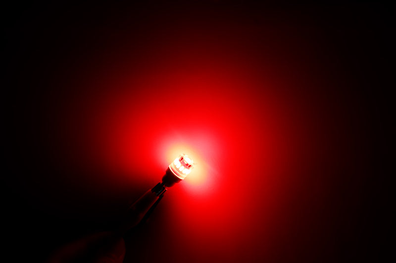 Load image into Gallery viewer, Powerful 360° illumination T10 194 W5W LED
