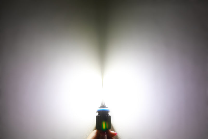 Load image into Gallery viewer, Car Led Kit J1 Bullet H11 Led Headlight Kit 4000 Lumen
